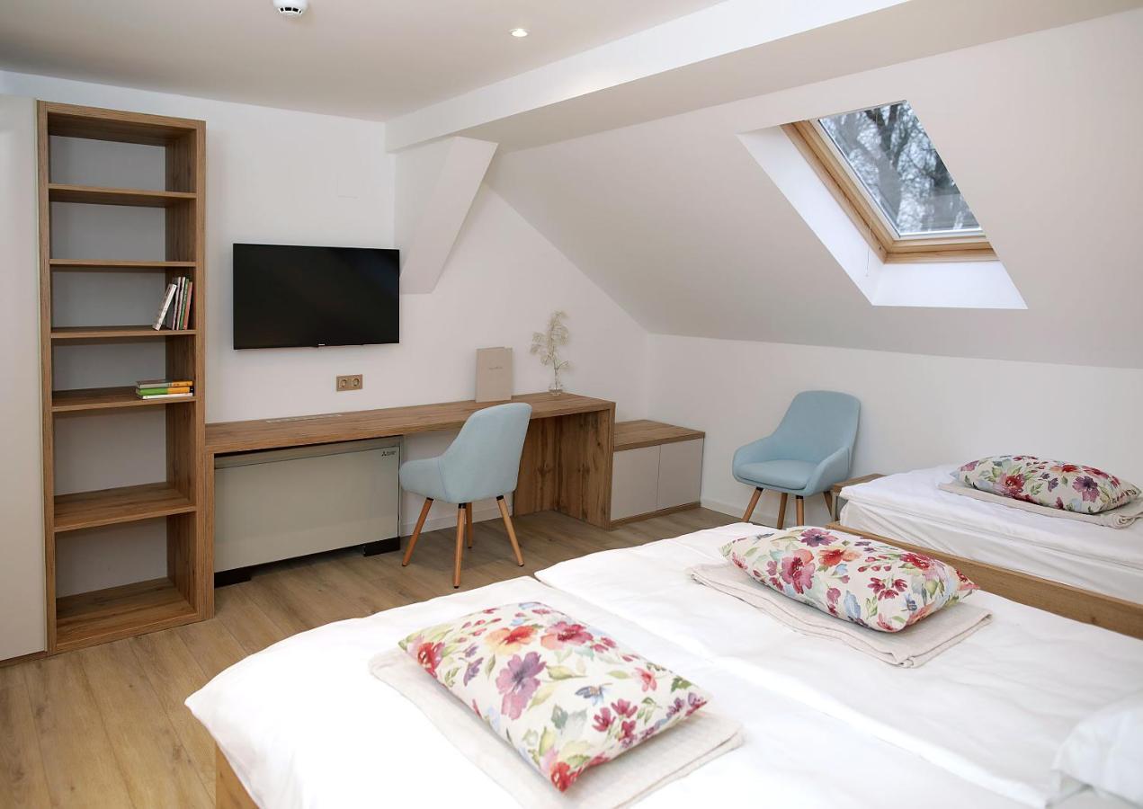 Pansion Legradanka Hotel ภายนอก รูปภาพ